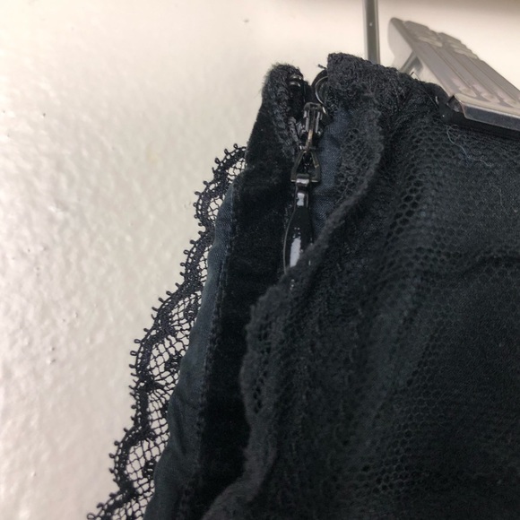 Prada Beautiful 100% Silk Skirt w/ Crushed Velvet Detail - Picture 4 of 6